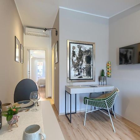 Apartment Palm View II Rovinj Exterior photo